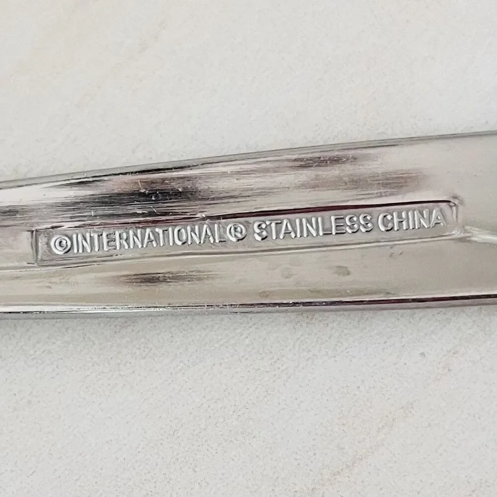 4pc International INS590 Stainless Spoon & Teaspoon Flatware Replacement Wave